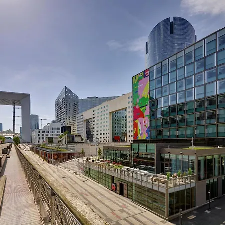 citizenM Paris La Défense-2